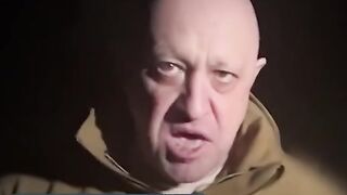 Руснаци срещу Руснаци