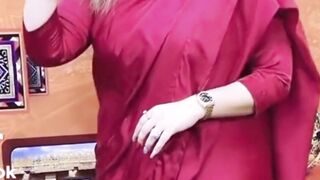 GHARO LABASS PAAY MANHDI HATHEN TAY LAY.