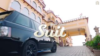 SUIT__Official_Video____Barbie_Maan___Mista_Baaz___Kaptaan___Gold_Media(1080p).