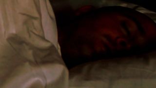 The Sleep Battle: Men vs. Women #shorts#youtubeshorts#ytshorts  #viralshorts #shortsfeed#psychology