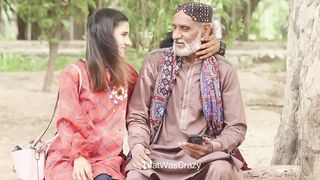 Extra Hand On Shoulder Prank 2