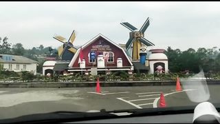 Happy Travel : Ini dia cimory puncak Bogor