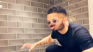 9 YEAR OLD ME AFTER WATCHING SPIDER-MAN ????????????