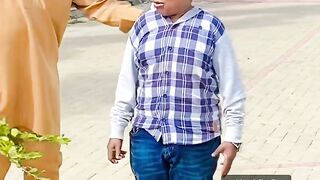 SMALL MAN WITH BIG SENSE