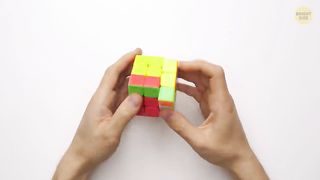 How to Solve a 3x3 Rubik's Cube In No Time | The Easiest Tutorial