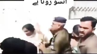 AURTOON SAY YEH SALOOK HAY.