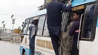 Wrong way to travel @pakistanisairsapatee