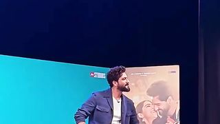 Vicky kaushal dance on a obssessed song .