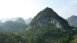 贵州深山巨洞，洞中一女子孤身一人隐居13年，她是怎样生活的?
