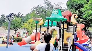 How to make funny ????????????to be a girl to be there in about
