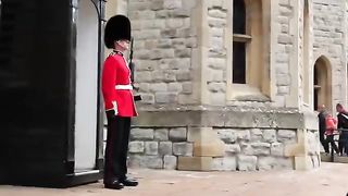 Here_s why you don't mess with the queens Guard