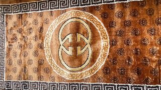 Center rug