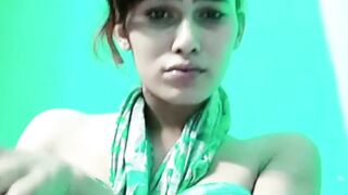 TUM BHI ESA ROZ ROZ KARO GAY.