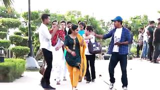 New funny comedy videos Ye Pahli Bar ka Milna Kitna Pagal Kar deta hai ????|| Funny Prank In Public [ Best Prank ] RitikJaiswal