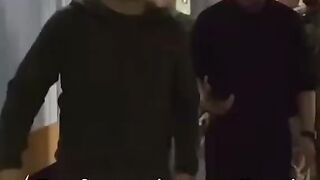 ЗЕЛЕНСКИ В БОЛНИЦАТА  НА ХЕРСОН