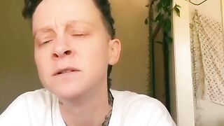 the moment she realized she could sing on camera