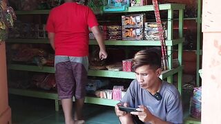 Bocil nungguin sampai masak