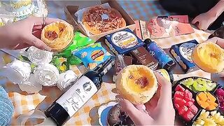 Foldable outdoor waterproof picnic blanket ! cool gadgets for summer