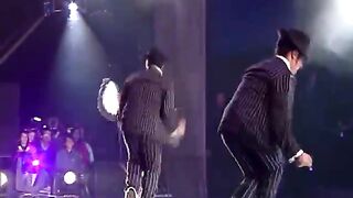Michael Jackson - Smooth Criminal - Live HIStory Tour Munich 1997 HD 3