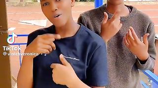 Tyuiopscv