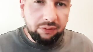 ОРБАН СЪЗДАВА  ПРОБЛЕМИ