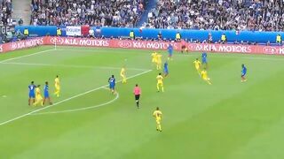 Payet Crazy Weak Foot Goal vs Romania