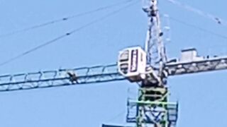 Tower crane @pakistanisairsapatee