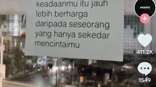 memahamim lebih berhaga yang hanya sekedar mencintaimu