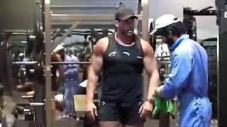 INSANE_powerlifter_Anatoly_pretends_to_be_a_Cleaner_????_????(720p)