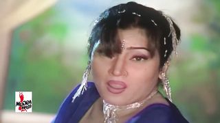 HINA SHAHEEN MUJRA SEENE LAAKE BOHTA NA PAKISTANI MUJRA DANCE NASEEBO LAL.
