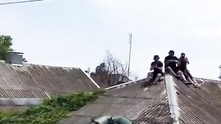 КОЛКО МНОГО ПОКАЗВА ТОЗИ ПОГЛЕД