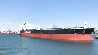 ТАНКЕРИТЕ  ОТ ПЕТРОЛНИЯТ ФЛОТ НА РУСИЯ ЗАПОЧНАХА ДА СЕ ПОВРЕЖДАТ