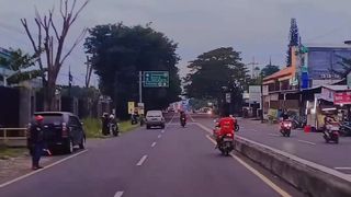 Yukk semangat kerja :)