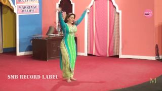 SAIMA KHAN PERFORMANCE PUNJABI SONG KEHRI KEHRI SHEY RICHA SHARMA SONG