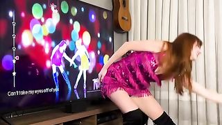 Quando vc tem a mesma roupa que a dançarina/When you have the same outfit as the dancer