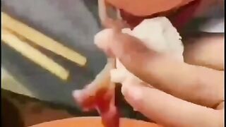 Mukbang menjengkelkan