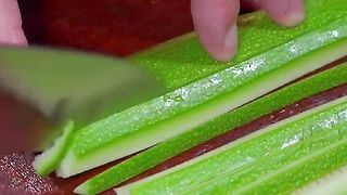 Fried Zucchini with minced meat