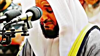 nmaz main Quran ki tlawat karty howy roo pary