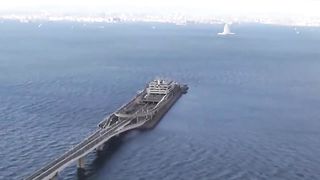 Jalannya Hilang Di Tengah Laut, Jalan Tol Terowongan Bawah Laut Terpanjang Jepang