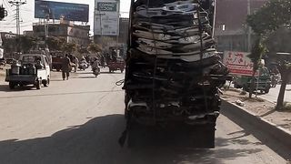 Damage car loaded @pakistanisairsapatee