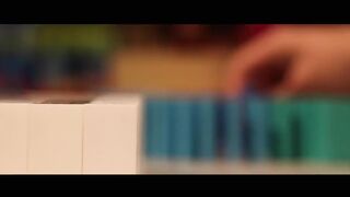 35,000 DOMINOES - Domino World