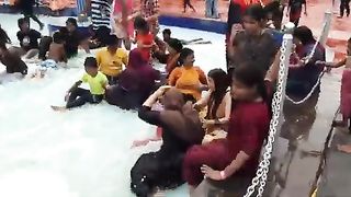 wave_pool_party_fantasy_water_park_‎