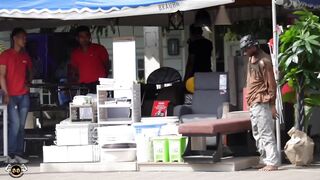 Fake lemon juice funny public prank????