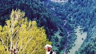 beautiful views with  butyfull voic
