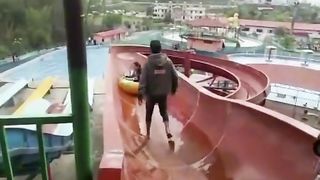 Funny video spot me 9