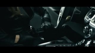 Infinite- Crazy car chasse scene
