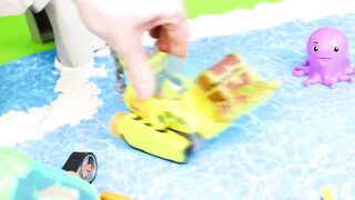 BOAT TOYS