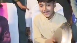 Funny video asa ran moreed sady yaar ran moreed