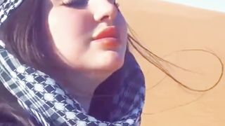 DESERT KA MAZA LAYNAY GAI HON.