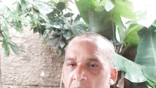 Se tiver alguém com raiva de mim aí